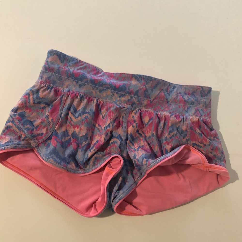 IVIVVA ATHLETIC SHORTS